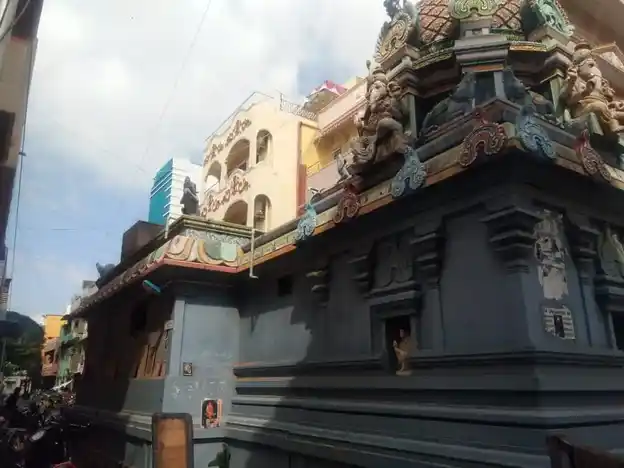 Arulmigu Karpaga Vinayagar Siva Subra Maniya Swamy Temple, Jambazar, Chennai - 600005 அருள்மிகு கற்பக விநாயகர் சிவசுப்பிரமணிய சுவாமி திருக்கோயில், திருவல்லிக்கேணி, சென்னை - 600005, Chennai - Ancient Temple Architecture and History Image 4