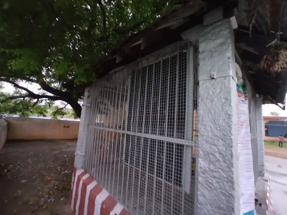 Arulmigu Karpaga Vinayagar Temple, Ammaiyanaiyakkanoor - 624201 அருள்மிகு கற்பக விநாயகர் திருக்கோயில், Ammaiyanaiyakkanoor - 624201, Dindigul - Ancient Temple Architecture and History Image 2