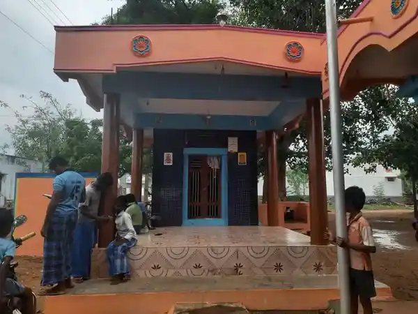 Arulmigu Karpaga Vinayagar Temple, Amman Temple Street, Thiruvettanallur - 627855 அருள்மிகு கற்பக விநாயகர் திருக்கோயில், -, Thiruvettanallur - 627855, Tenkasi - Ancient Temple Architecture and History Image 3