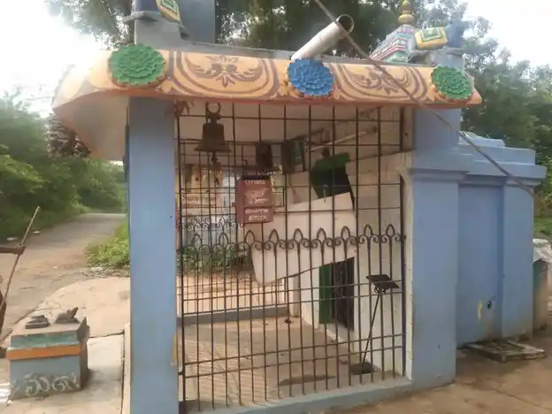 Arulmigu Karpaga Vinayagar Temple, Athikathur - 602001 அருள்மிகு கற்பக விநாயகர் திருக்கோயில், அதிகத்தூர் - 602001, Tiruvallur - Ancient Temple Architecture and History Image 4