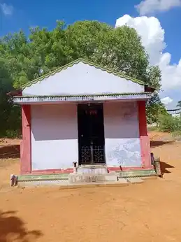 Arulmigu Karpaga Vinayagar Temple, Manadu Thandapathu - 628209 அருள்மிகு கற்பக விநாயகர் மற்றும் முத்தாரம்மன் திருக்கோயில், Manadu Thandapathu - 628209, Thoothukudi - Ancient Temple Architecture and History Image 2