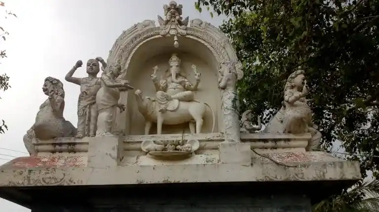 Arulmigu Karpaga Vinayagar Temple, Mettukuppam - 607203 அருள்மிகு கற்பகவிநாயகர் திருக்கோயில்,  - 607203, Viluppuram - Ancient Temple Architecture and History Image 5