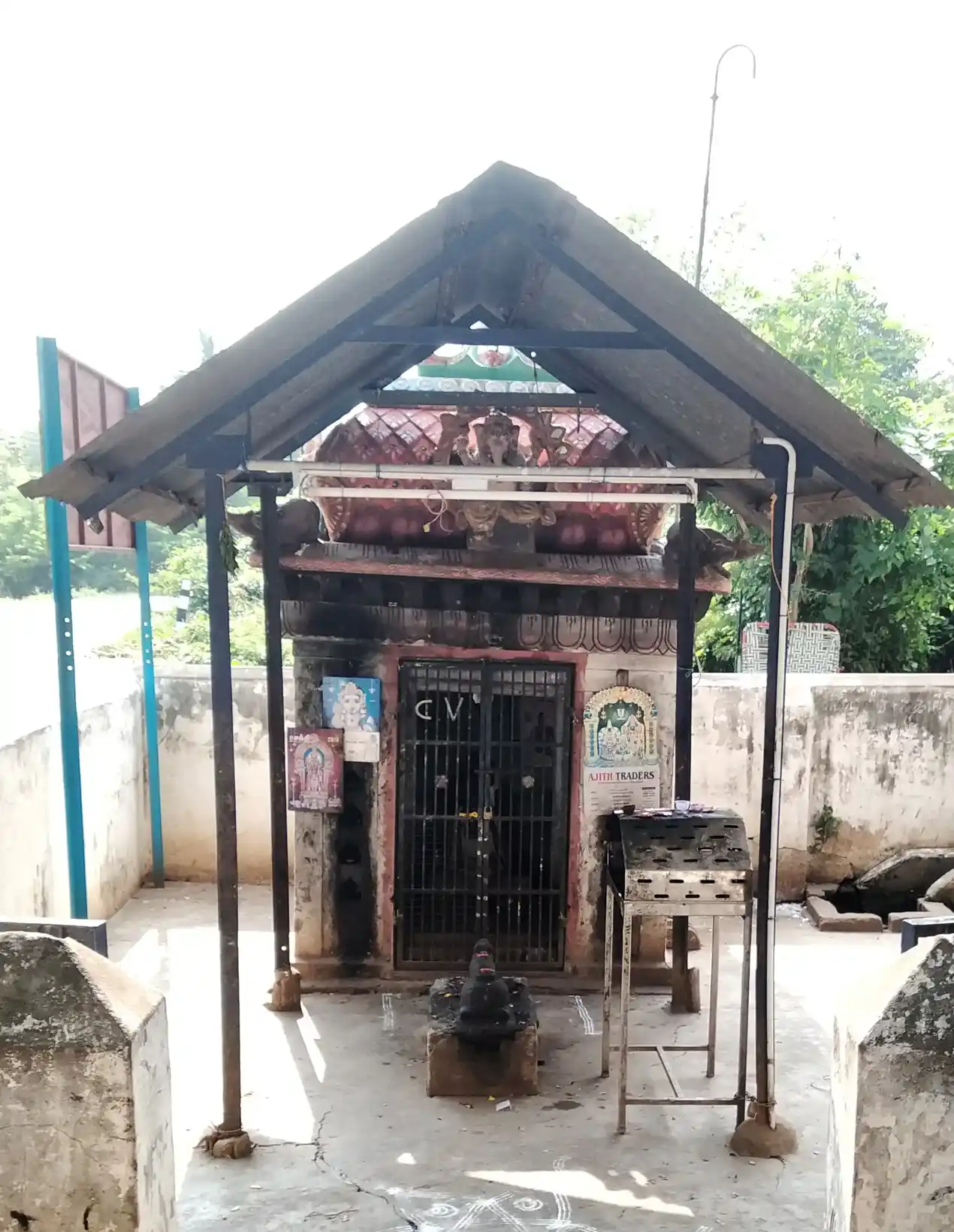 Arulmigu Karpaga Vinayagar Temple, Thirukkatupalli - 613104 அருள்மிகு கர்பக விநாயகர் திருக்கோவில், Thirukkatupalli - 613104, Thanjavur - Ancient Temple Architecture and History Image 4