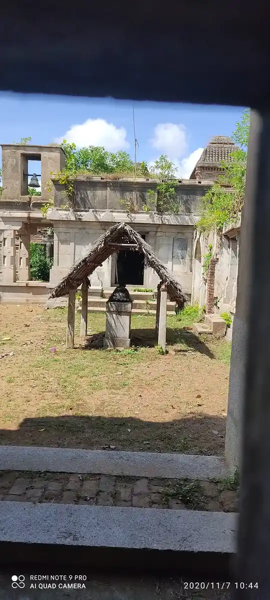 Arulmigu Karpagavinayagar And Vishvanatha Swamy Temple, Aaralur - 609807 அருள்மிகு கற்பக விநாயகர் மற்றும் விசுவநாத சுவாமி திருக்கோயில், Aralur - 609807, Thanjavur - Ancient Temple Architecture and History Image 3