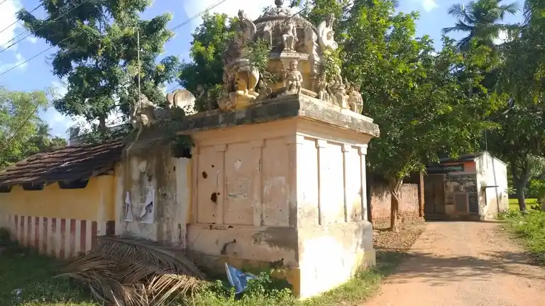 Arulmigu Karpagavinayagar Temple, Denampadugai - 612703 அருள்மிகு கற்பக விநாயகர் திருக்கோயில், Thenampadugai - 612703, Thanjavur - Ancient Temple Architecture and History Image 2