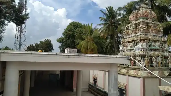 Arulmigu Karpooranarayana Perumal Temple, Singalandapuram - 637412 அருள்மிகு கற்பூர நாராயணப்பெருமாள் திருக்கோயில், சிங்களாந்தபுரம் - 637412, Namakkal - Ancient Temple Architecture and History Image 2