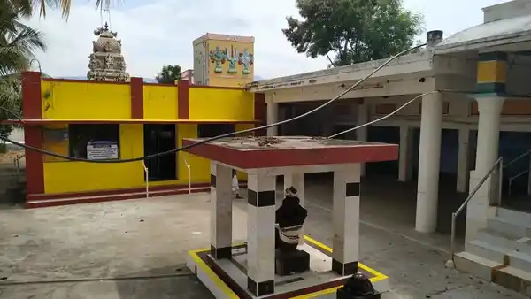 Arulmigu Karpooranarayana Perumal Temple, Singalandapuram - 637412 அருள்மிகு கற்பூர நாராயணப்பெருமாள் திருக்கோயில், சிங்களாந்தபுரம் - 637412, Namakkal - Ancient Temple Architecture and History Image 5