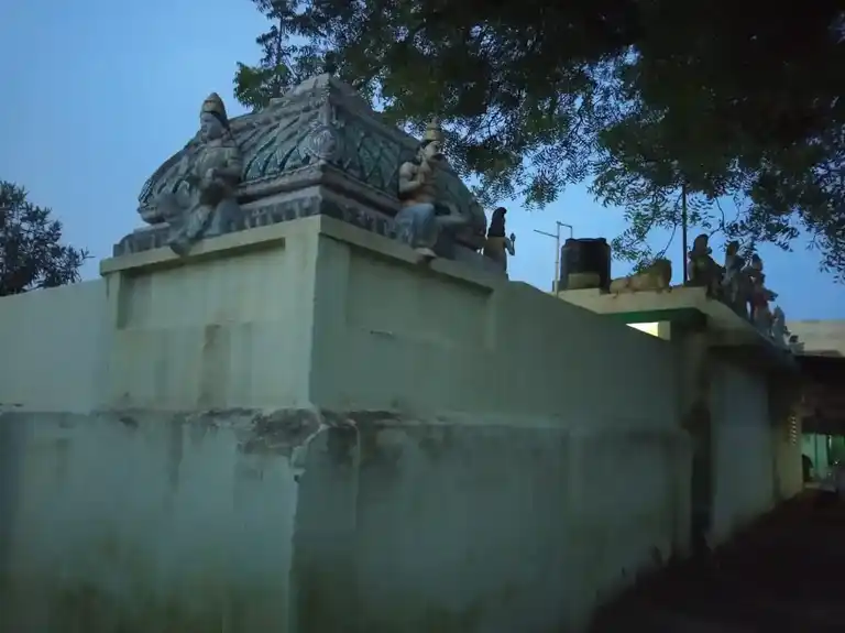 Arulmigu Karpurayasamy Temple, Konavaikalpalayam - 641023 அருள்மிகு கருப்பராயசுவாமி திருக்கோயில், கோனவைகள்பாலயாம் - 641023, Coimbatore - Ancient Temple Architecture and History Image 3