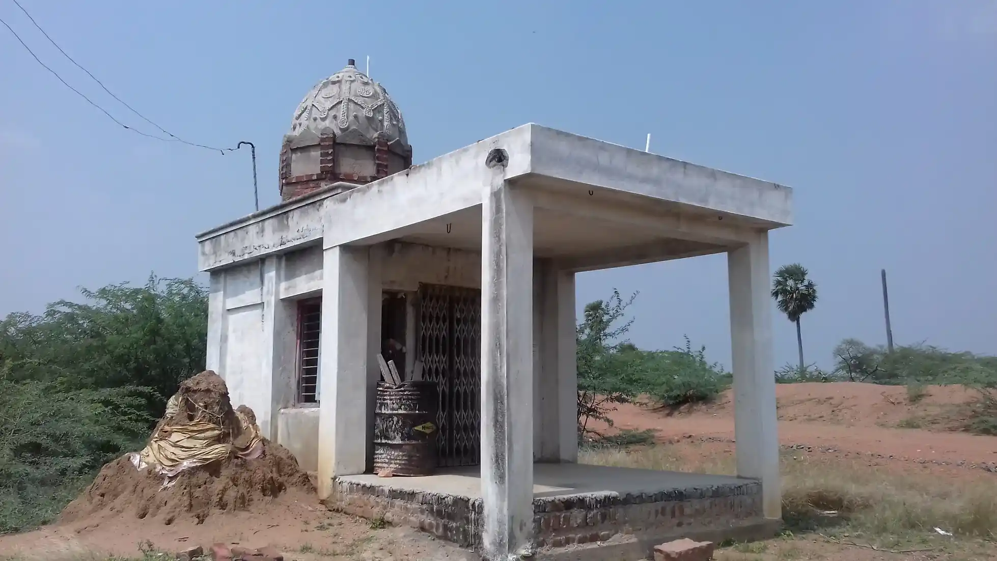 Arulmigu Karruppasamy Temple, A.Thirumalaipuram - 626118 அருள்மிகு கருப்பசாமி திருக்கோயில், A.Thirumalaipuram - 626118, Virudhunagar - Ancient Temple Architecture and History Image 4
