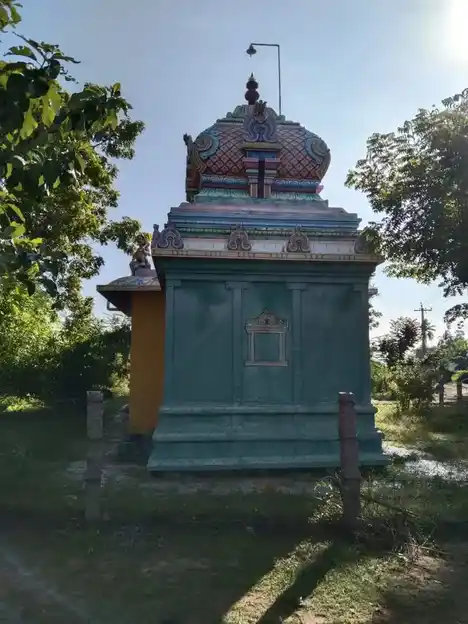 Arulmigu Karubudaiya Iyyanar Temple, Devathanam - 614705 அருள்மிகு கரும்புடைய அய்யனார் திருக்கோயில், Devathanam - 614705, Thiruvarur - Ancient Temple Architecture and History Image 5