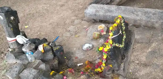 Arulmigu Karukanchi Ammacyar Temple, Kovilankulam - 625514 அருள்மிகு கருக்காஞ்சி அம்மச்சியார் திருக்கோயில், Kovilankulam - 625514, Madurai - Ancient Temple Architecture and History Image 2