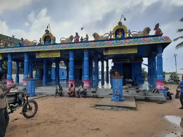 Arulmigu Karukurithiamman Temple, Centre Of The Village, Mugathuvarakuppam - 601204 Arulmigu Karukurithiamman Temple, Centre Of The Village, Mugathuvarakuppam - 601204, Tiruvallur - Ancient Temple Architecture and History Image 8
