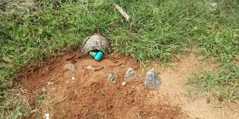 Arulmigu Karumagoundankulam Kannimaar Temple, Kudappam - 624706 அருள்மிகு கருமக்கவுண்டன்குளம் கன்னிமார் திருக்கோயில், Kudappam - 624706, Dindigul - Ancient Temple Architecture and History Image 2