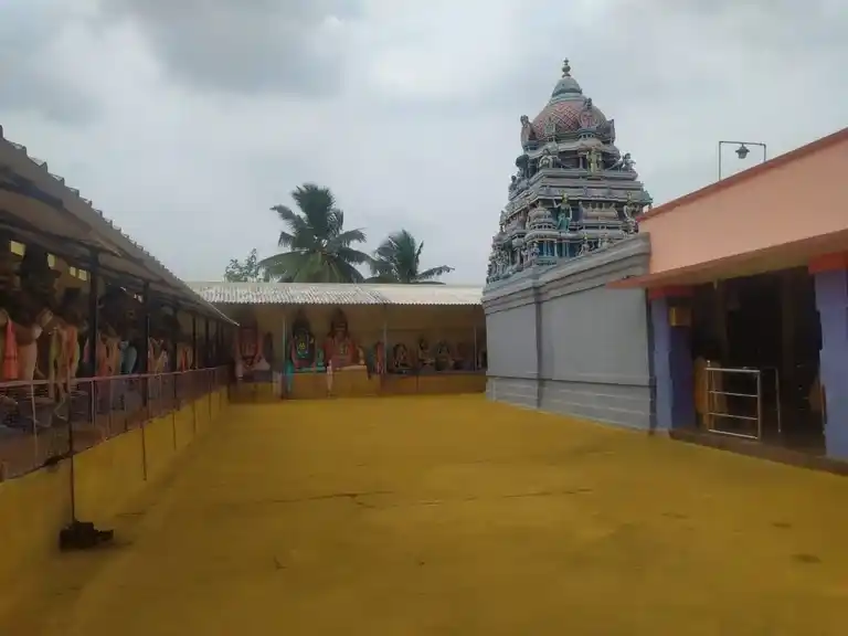 Arulmigu Karumalai Andavar Temple, Puthupalayam Mayilambadi - 638501 அருள்மிகு கருமலையாண்டவர் திருக்கோயில், புதுப்பாளையம் மைலம்பாடி - 638501, Erode - Ancient Temple Architecture and History Image 4