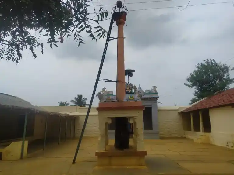 Arulmigu Karumalai Andavar Temple, Puthupalayam Mayilambadi - 638501 அருள்மிகு கருமலையாண்டவர் திருக்கோயில், புதுப்பாளையம் மைலம்பாடி - 638501, Erode - Ancient Temple Architecture and History Image 7