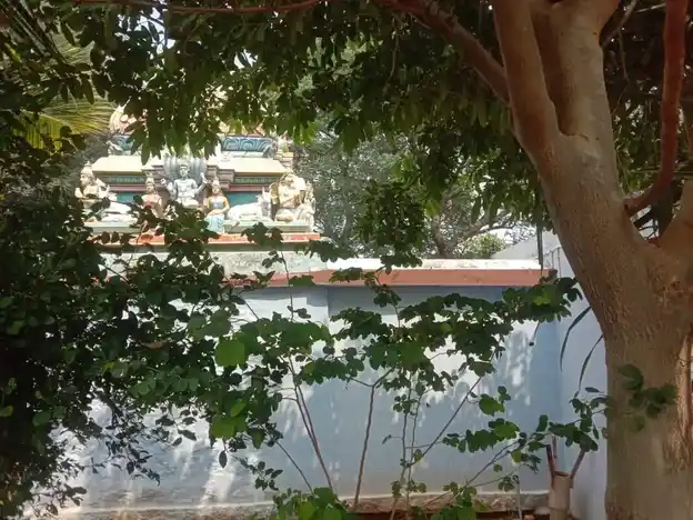 Arulmigu Karumalai Errakondaperumal Temple, Kuttam - 624711 அருள்மிகு கருமலை ஏறகொண்ட பெருமாள் திருக்கோயில், Kuttam - 624711, Dindigul - Ancient Temple Architecture and History Image 4