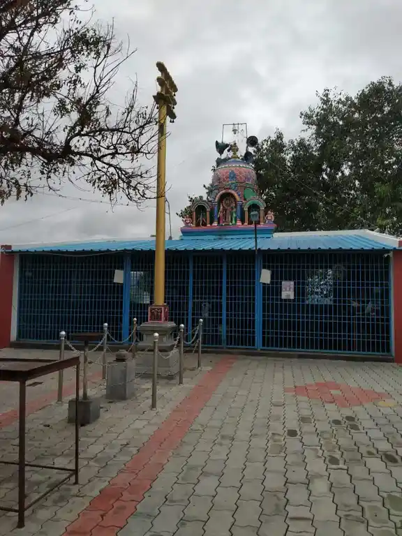 Arulmigu Karumalaikantharvelmurugan Temple, Near Krp Dam, Periyamuthur - 635101 அருள்மிகு கருமலை கந்தர்வேல்முருகன் திருக்கோயில், பெரியமுத்தூர் - 635101, Krishnagiri - Ancient Temple Architecture and History Image 6