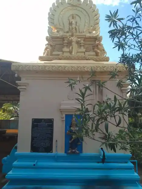 Arulmigu Karumbai Karuvelliakkia Karumalai Iyyan Sastha Temple, Eazhuchattupathu, Kottarm - 629702 அருள்மிகு கரும்பை கருவெள்ளியாக்கிய கருமலைஐயன் சாஸ்தா திருக்கோயில், Eazhuchattupathu, Kottarm - 629702, Kanyakumari - Ancient Temple Architecture and History Image 4