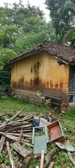 Arulmigu Karumbairamoorthy Iyyanar Temple, Karupur 19-1 - 610101 Arulmigu Karumbairamoorthy Iyyanar Temple, Karupur 19-1, Karupur 19-1 - 610101, Thiruvarur - Ancient Temple Architecture and History Image 2