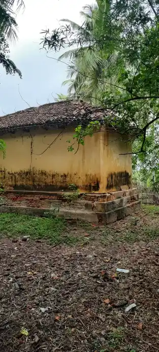 Arulmigu Karumbairamoorthy Iyyanar Temple, Karupur 19-1 - 610101 Arulmigu Karumbairamoorthy Iyyanar Temple, Karupur 19-1, Karupur 19-1 - 610101, Thiruvarur - Ancient Temple Architecture and History Image 6