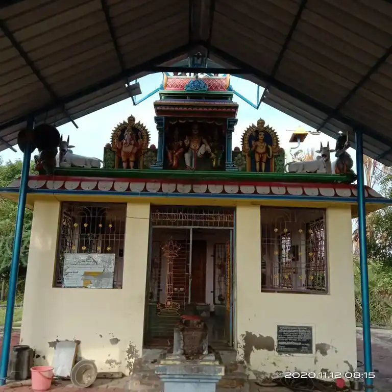 Arulmigu Karumbaiyanar Swamy Temple, Thenpidagai - 609702 Temple