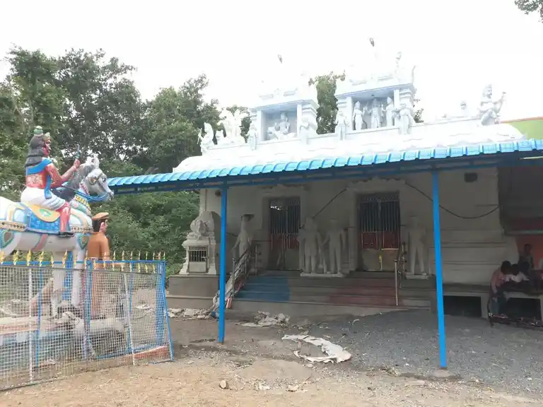 Arulmigu Karumbayiram Temple, Elumur, Elumur - 621115