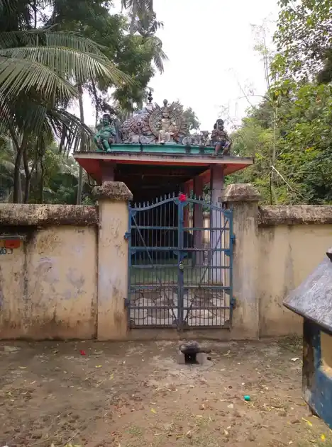 Arulmigu Karumpairaianar Swamy Temple, Semmankudi - 612603 அருள்மிகு கரும்பாயிரஅய்யனார் திருக்கோயில், Semmankudi - 612603, Thiruvarur - Ancient Temple Architecture and History Image 2