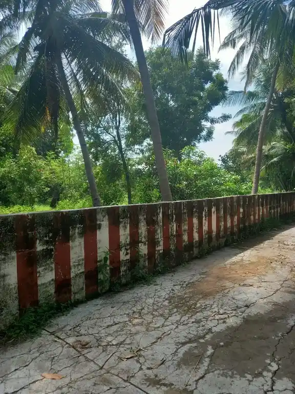 Arulmigu Karunaiyananthasamy Temple, Salisanthai - 625706 Arulmigu Karunaiyananthasamy Temple, Salisanthai - 625706, Madurai - Ancient Temple Architecture and History Image 3
