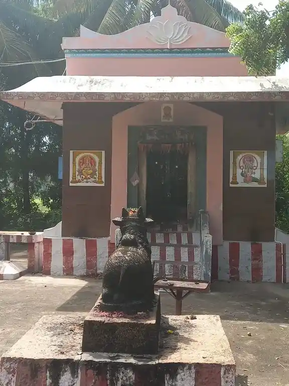 Arulmigu Karunaiyananthasamy Temple, Salisanthai - 625706 Arulmigu Karunaiyananthasamy Temple, Salisanthai - 625706, Madurai - Ancient Temple Architecture and History Image 4
