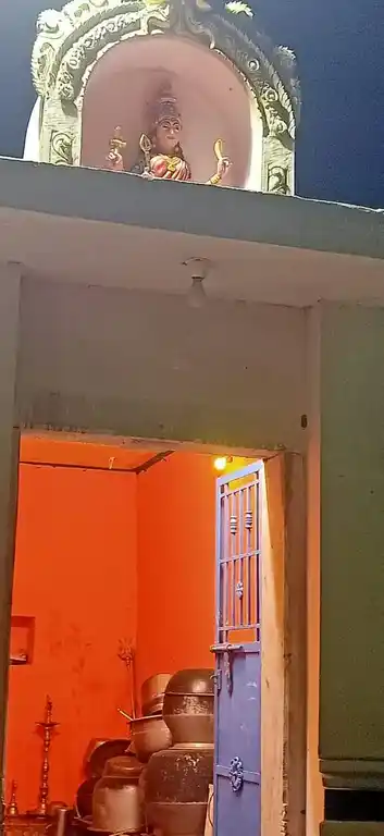 Arulmigu Karungaliamman Temple, Rathanoor - 623401 Arulmigu Karungaliamman Temple, Rathanoor - 623401, Ramanathapuram - Ancient Temple Architecture and History Image 3