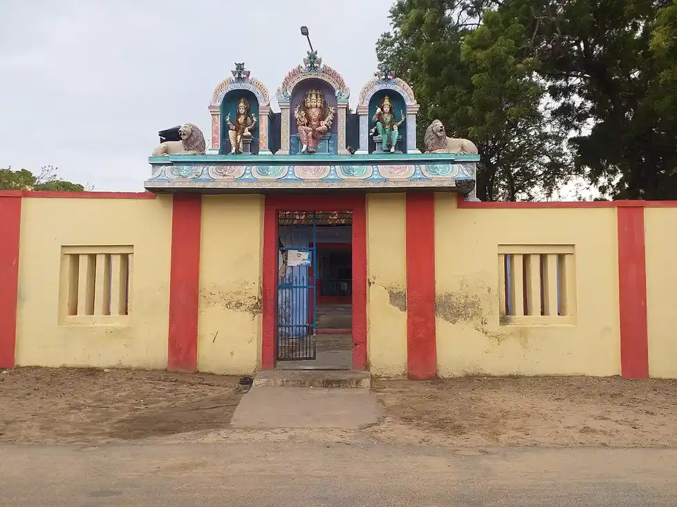 Arulmigu Karungukaliamman Temple, Kulasekarapattanam - 628206 அருள்மிகு கருங்காளியம்மன் திருக்கோயில், Kulasekarapattanam - 628206, Thoothukudi - Ancient Temple Architecture and History Image 4