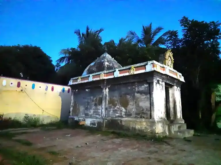 Arulmigu Karungushtam Theertha Vinayagar Temple, Perumangalam - 609112 Temple
