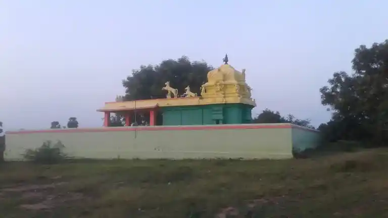 Arulmigu Karunkarudaiya Ayyanar Temple, Saththanur - 623706 அருள்மிகு. கருங்காருடைய அய்யனார் திருக்கோயில், Saththanur - 623706, Ramanathapuram - Ancient Temple Architecture and History Image 3