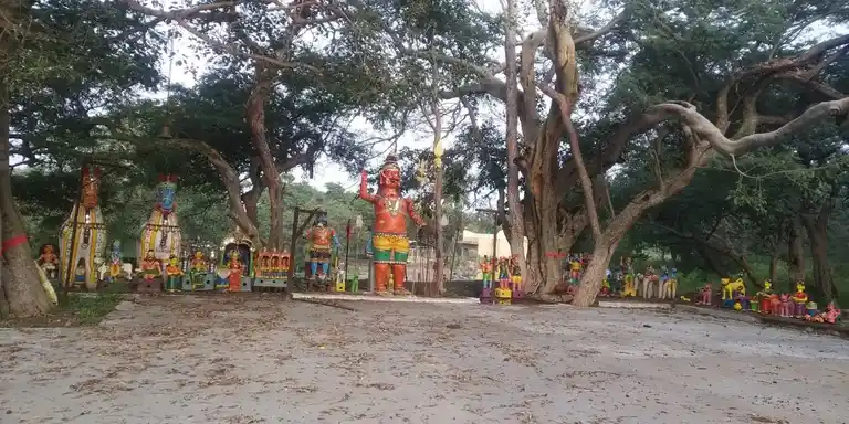 Arulmigu Karupanna Swamy Temple, A.Kombai - 624801