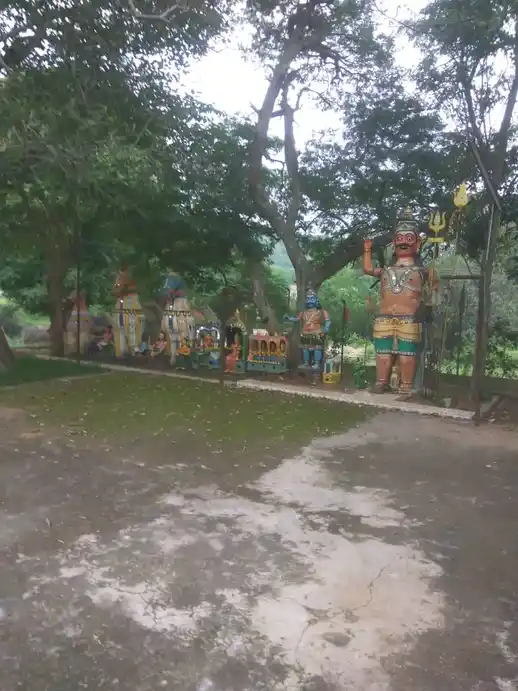 Arulmigu Karupanna Swamy Temple, A.Kombai - 624801 அருள்மிகு கருப்பண்ணசாமி திருக்கோயில், A.Kombai - 624801, Dindigul - Ancient Temple Architecture and History Image 5