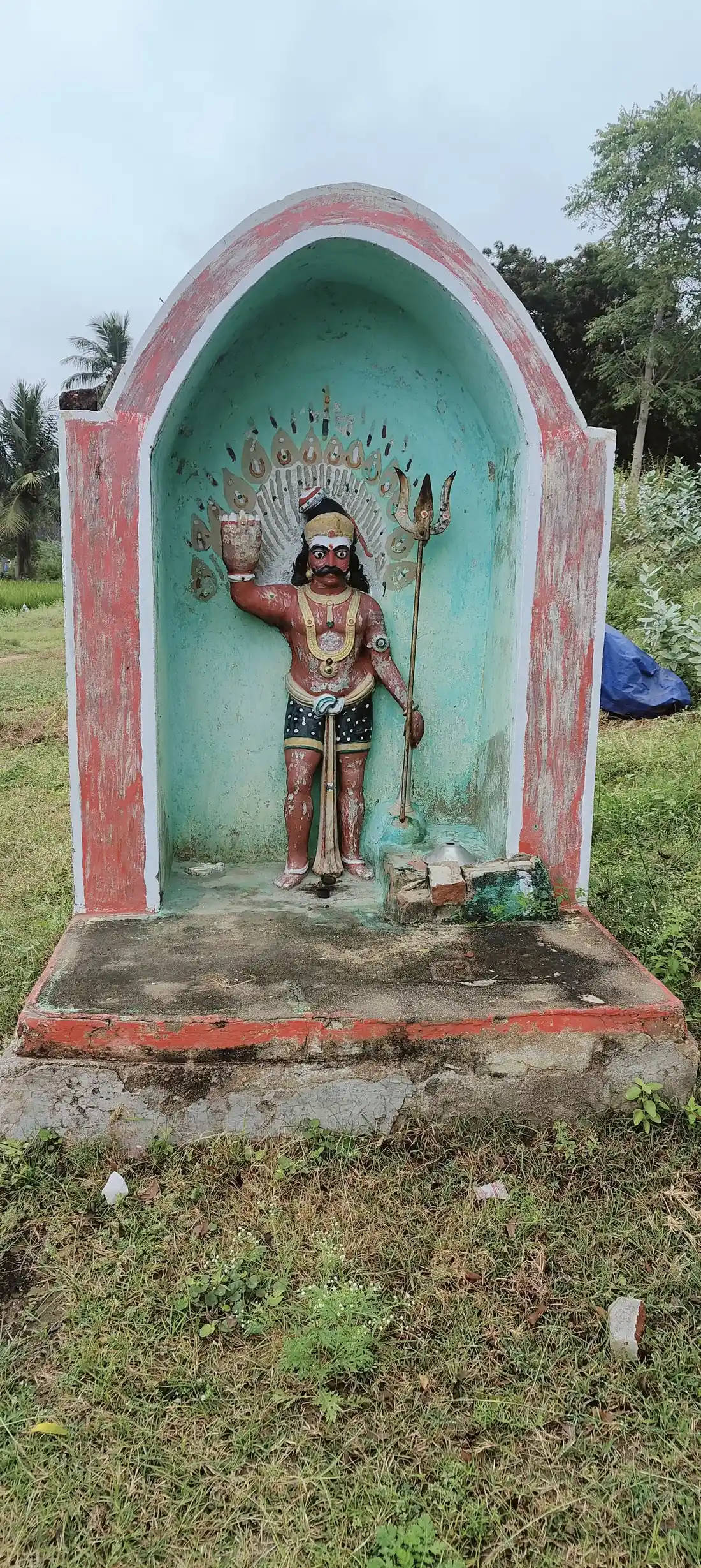 Arulmigu Karupanna Swamy Temple, Padiyur - 624005