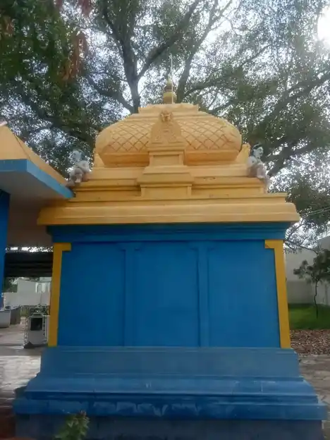 Arulmigu Karupanna Swamy Temple, Sivagiripatti, Palani - 624601