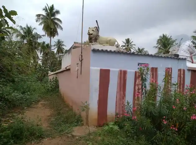 Arulmigu Karupannasami Temple, Nanjai Edaiyar - 638182 அருள்மிகு கருப்பண்ணசாமி திருக்கோயில், Nanjai Edaiyar - 638182, Namakkal - Ancient Temple Architecture and History Image 3