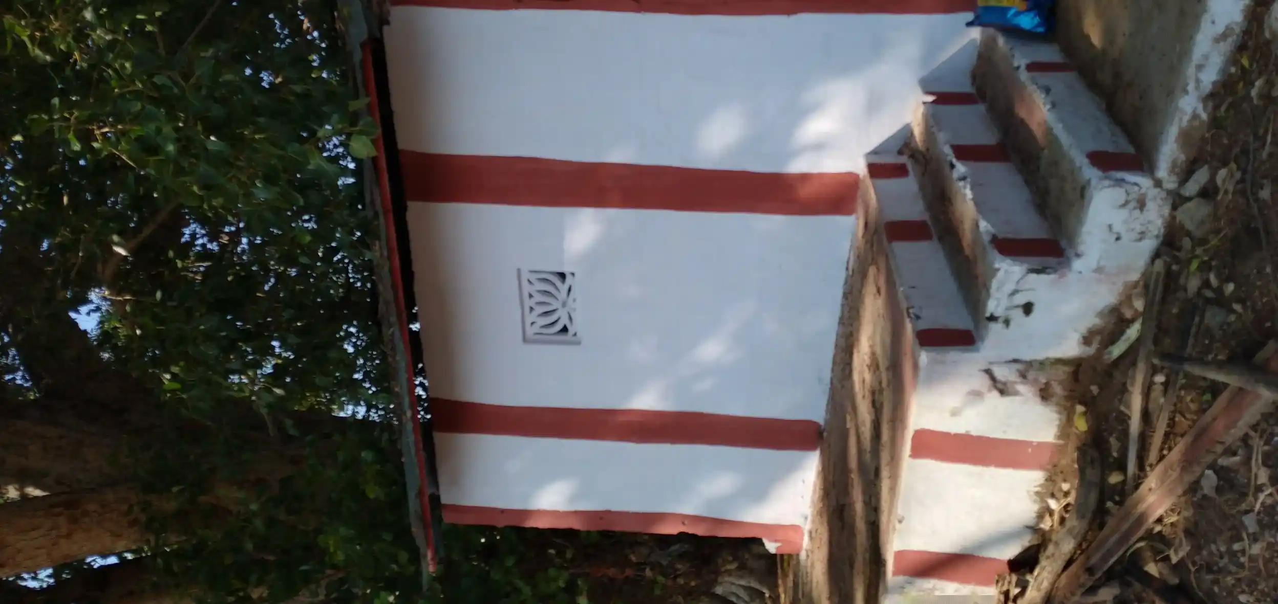 Arulmigu Karuparayar Temple, Elayamuthurur - 642154