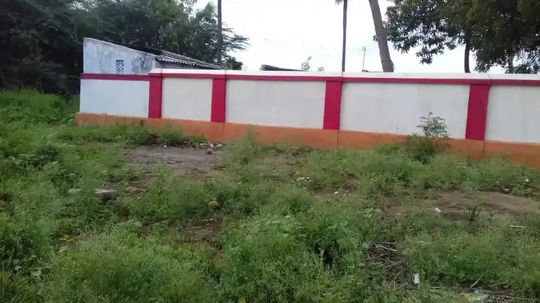 Arulmigu Karuparayaswmay Temple, Alankiyam - 644693 அருள்மிகு கருப்பராயசாமி திருக்கோயில், அலங்கியம் - 644693, Tiruppur - Ancient Temple Architecture and History Image 4