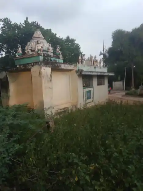 Arulmigu Karupaswamy Temple, Usilambati - 621311 Arulmigu Karupaswamy Temple, Usilambati - 621311, Thiruchirappalli - Ancient Temple Architecture and History Image 3