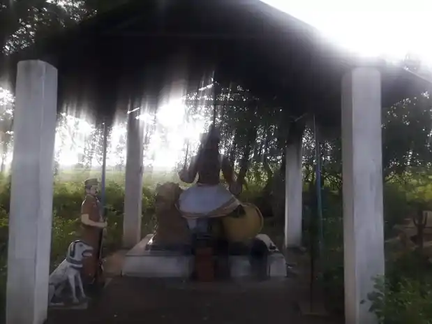 Arulmigu Karuppaiyasami Temple, Chetti Eri Near, Sathanur Kudikadu - 621106 Arulmigu Karuppaiyasami Temple, Chetti Eri Near, Sathanur Kudikadu - 621106, Perambalur - Ancient Temple Architecture and History Image 4