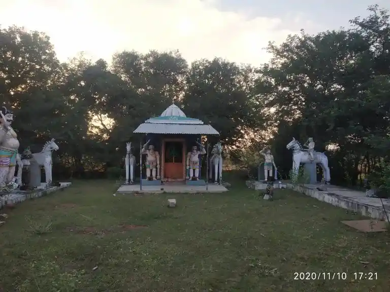 Arulmigu Karuppan Temple, Kannukuzhi - 621305 Temple