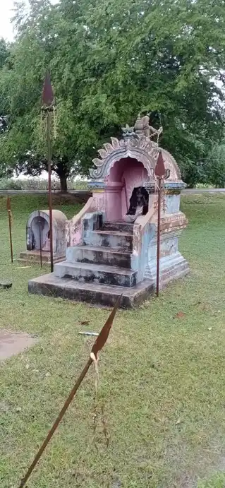 Arulmigu Karuppanar Temple, Aathanur Pungankuzi - 621701 Arulmigu Karuppanar Temple,  - 621701, Ariyalur - Ancient Temple Architecture and History Image 4