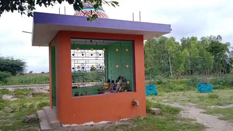 Arulmigu Karuppanar Temple, Ayanathur - 621705 அருள்மிகு கருப்பணார் திருக்கோயில், அயன்ஆத்தூர் - 621705, Ariyalur - Ancient Temple Architecture and History Image 4