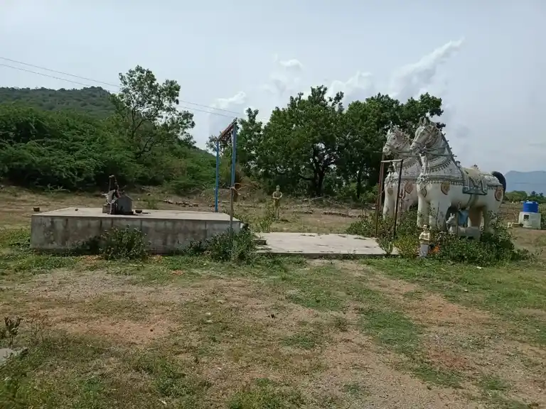 Arulmigu Karuppanar Temple, Chokkanathapuram, Attur, Attur - 636108 Arulmigu Karuppanar Temple, சொக்கநாதபுரம், ஆத்தூர் - 636108, Salem - Ancient Temple Architecture and History Image 4