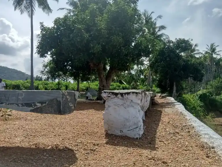 Arulmigu Karuppanar Temple, Mullukkurichi - 636142 அருள்மிகு கருப்பனார் திருக்கோயில், Mullukkurichi - 636142, Namakkal - Ancient Temple Architecture and History Image 4