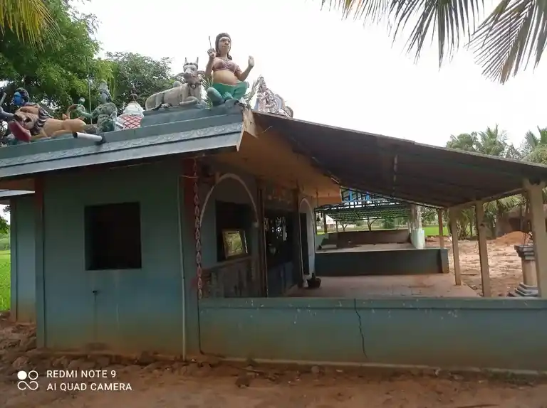 Arulmigu Karuppanar Temple, Nayakkarpalayam - 621715 Arulmigu Karuppanar Temple, Nayakkarpalayam - 621715, Ariyalur - Ancient Temple Architecture and History Image 2