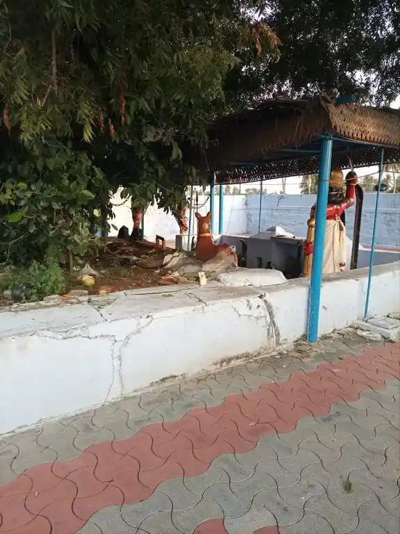 Arulmigu Karuppanar Temple, Pilanallur - 637403 அருள்மிகு கருப்பனார் திருக்கோயில், Pilanallur - 637403, Namakkal - Ancient Temple Architecture and History Image 3