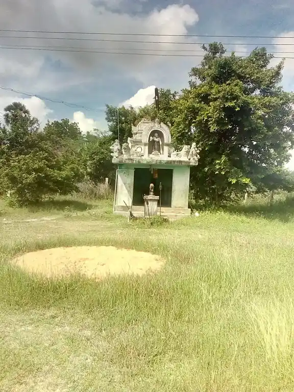 Arulmigu Karuppanar Temple, Puthur - 621701 Arulmigu Karuppanar Temple, Puthur - 621701, Ariyalur - Ancient Temple Architecture and History Image 2